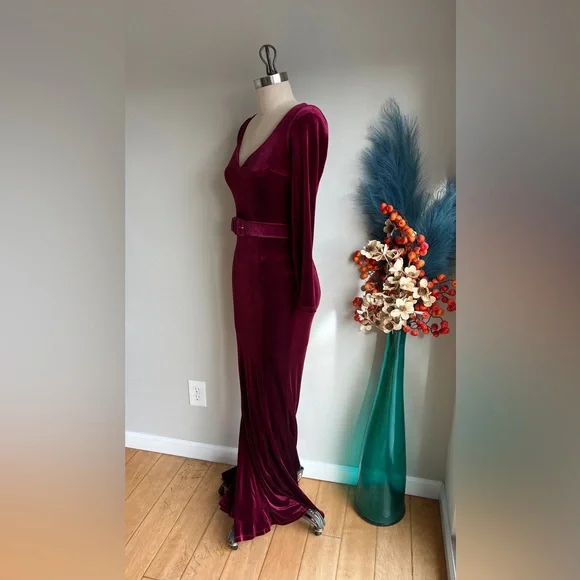 Like New Micheline Pitt’s La Femme Noir Oxblood Velvet Gown - Picture 5 of 5